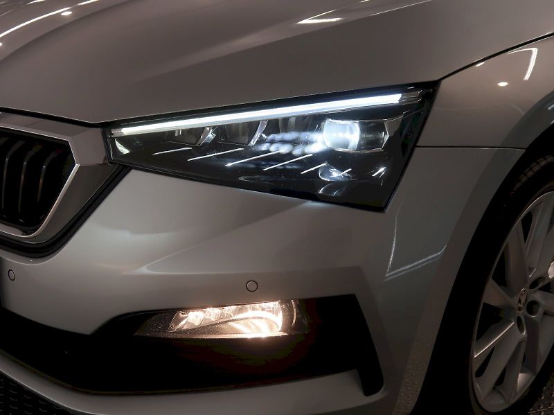 Škoda Scala (2024) STYLE 1.5TSI 110KW DSG - fotka 10 z 42