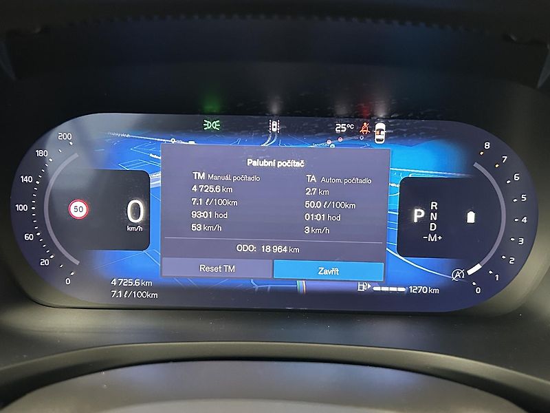 Volvo V60 2.0 B4 Core - fotka 18 z 29