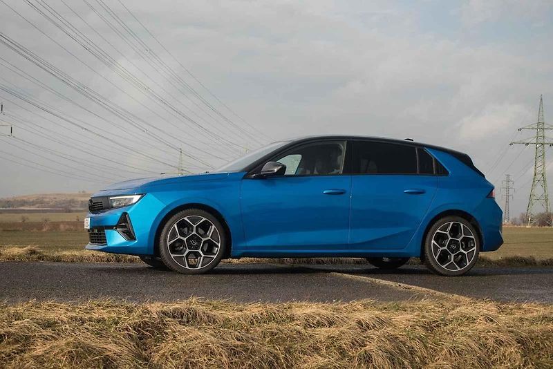 Opel Astra je jedním z posledních naftových hatchbacků na našem trhu.