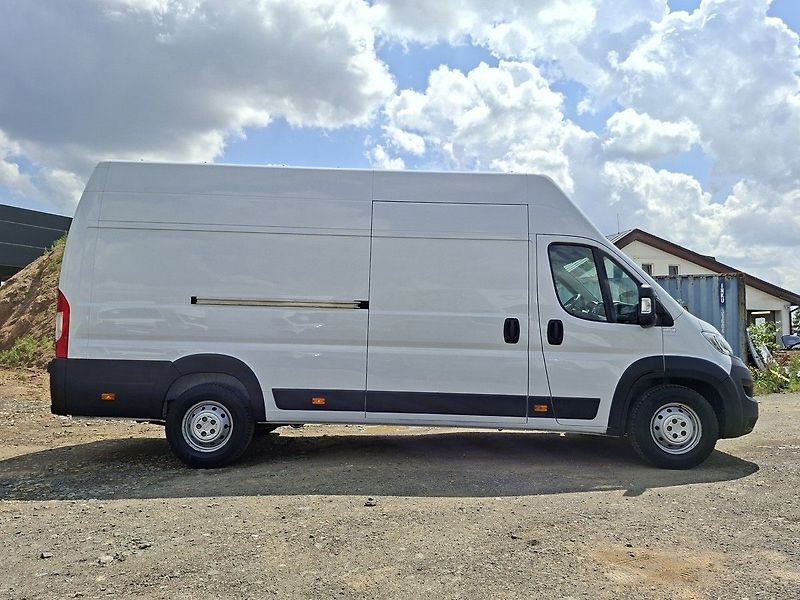 Opel Movano FG 4350 L4H3 2,2 CDTi 165k M6 - fotka 9 z 20
