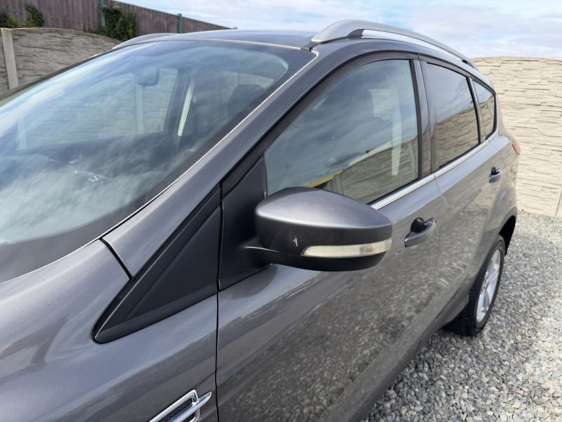 Ford Kuga 2.0TDCi 140PS 162TKM SERVIS!!! - fotka 22 z 162