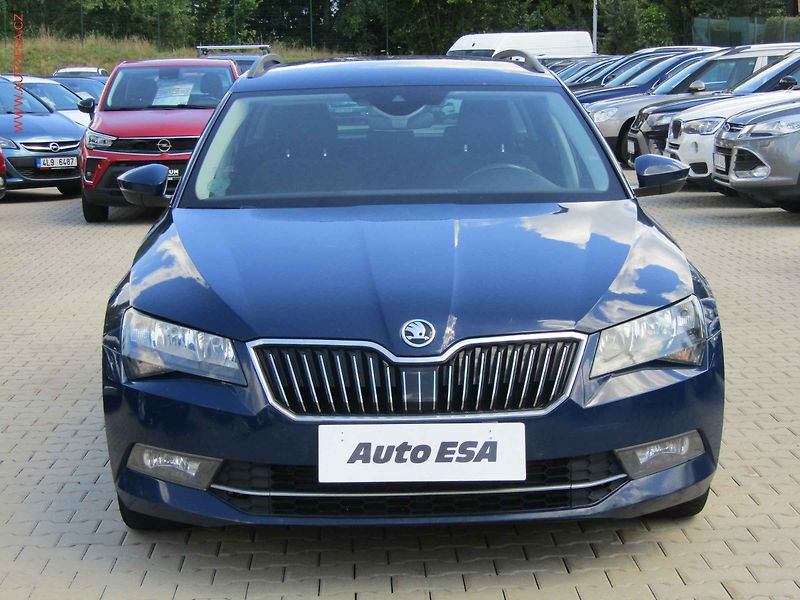 Škoda Superb (2017) 2.0TDi, DSG - fotka 2 z 14