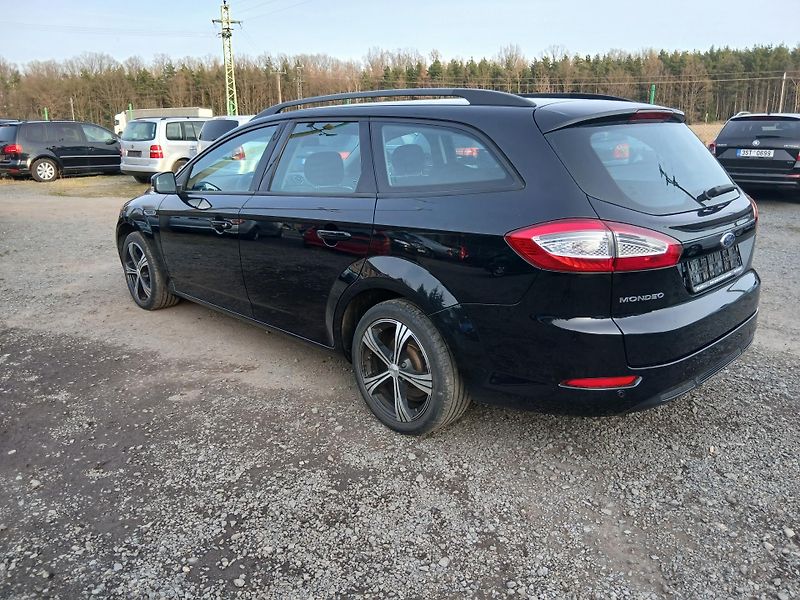 Ford Mondeo 2.0 TDCI, ALU 17 - fotka 12 z 35