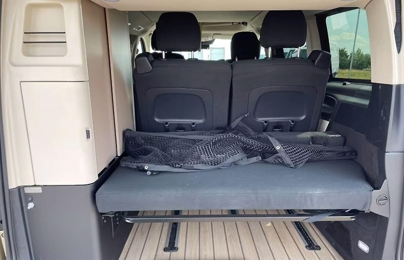 Mercedes-Benz Třídy V Marco Polo 300d 4M AMG AIR Dis - fotka 11 z 11