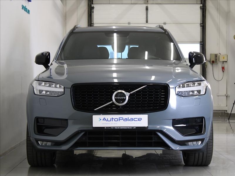 Volvo XC90 2,0 B5 R Vzduch B&W 7míst PANO - fotka 2 z 29