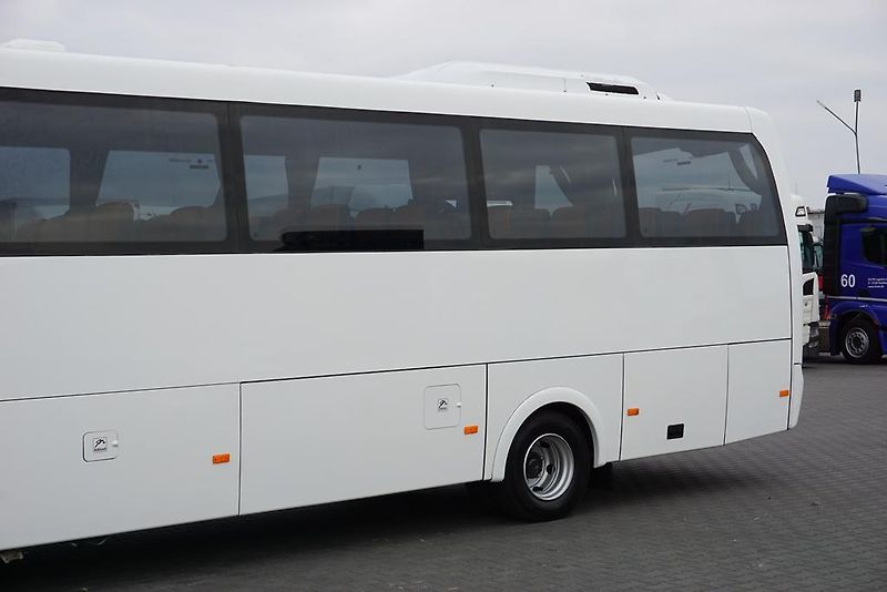 Mercedes-Benz (2017) APOLLO / EURO 6 / 41 OSÓB / 11 - fotka 30 z 54