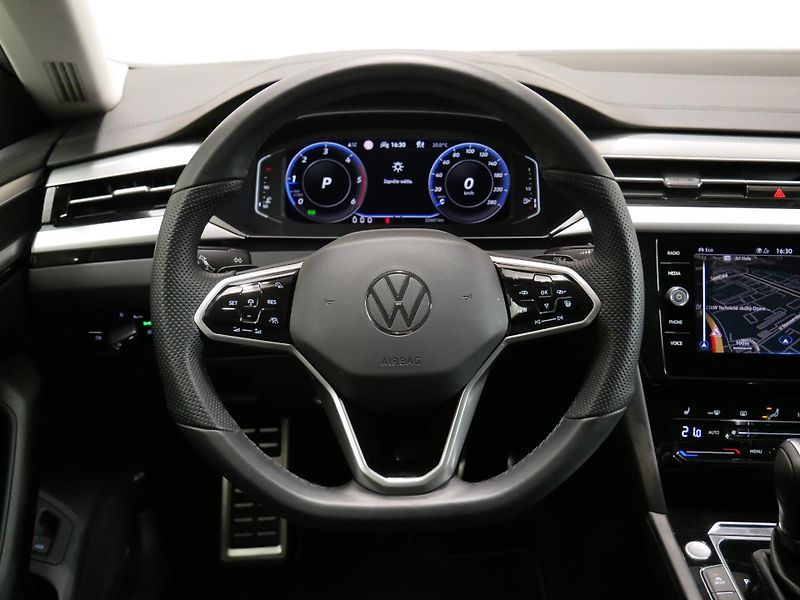 Volkswagen Arteon - fotka 20 z 23