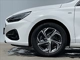 Hyundai i30 1,5 T-GDI AT7 Combi Smart PDC - náhled 16