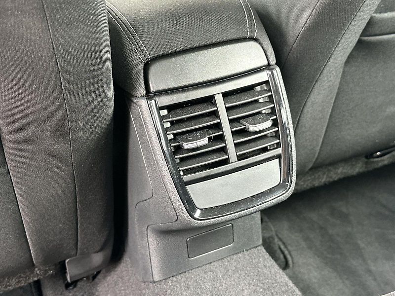 Škoda Kamiq (2025) 1.0 TSI Selection - fotka 23 z 31