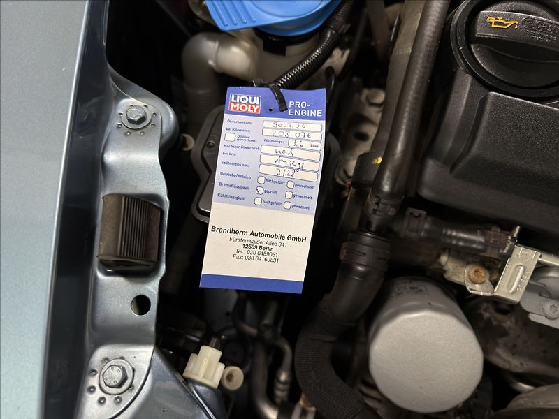 Škoda Octavia 1,4   TSI STYLE XENON SERVIS - fotka 33 z 35