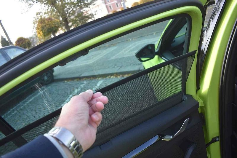 Auto si skvěle rozumí s táhlými zatáčkami