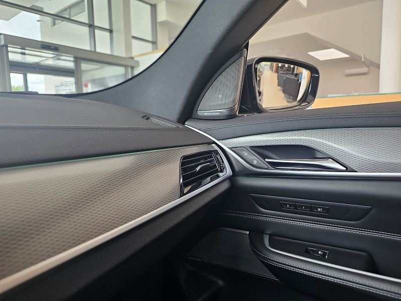 BMW Řada 6 640d xDrive - fotka 31 z 32