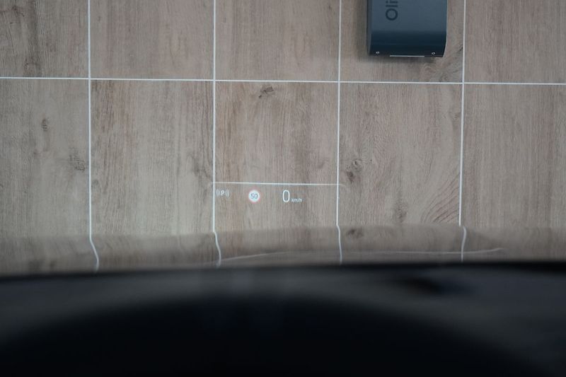 BMW Řada 7 750e xDrive,Televize,EL. dveře - fotka 25 z 50