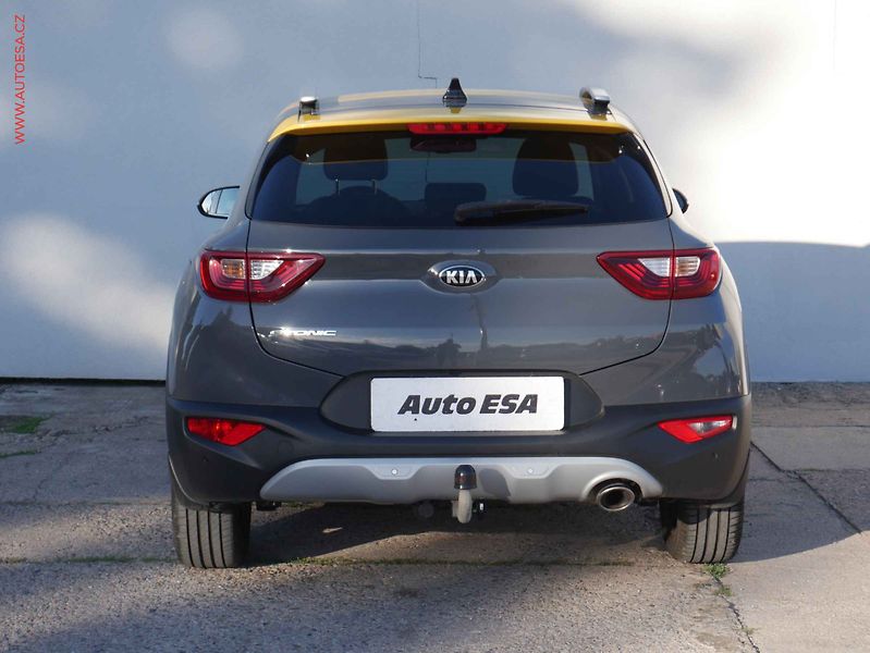 Kia Stonic (2021) 1.0 T-GDi, ČR, Navi, kamera - fotka 5 z 19