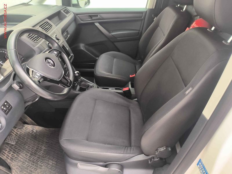 Volkswagen Caddy (2020) 2.0TDi WÜRTH, navi, +kola - fotka 21 z 24