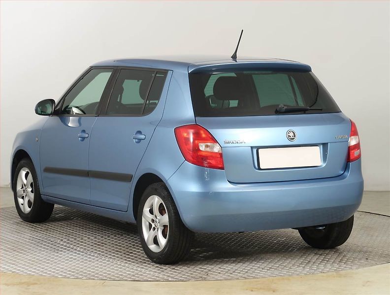 Škoda Fabia (2013) 1.2 12V, po STK, plně pojízdný - fotka 4 z 15