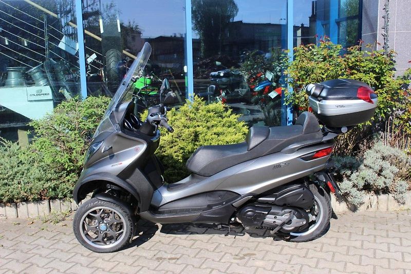 Piaggio MP3 500 LT (2017) 2017 TOP - fotka 11 z 13