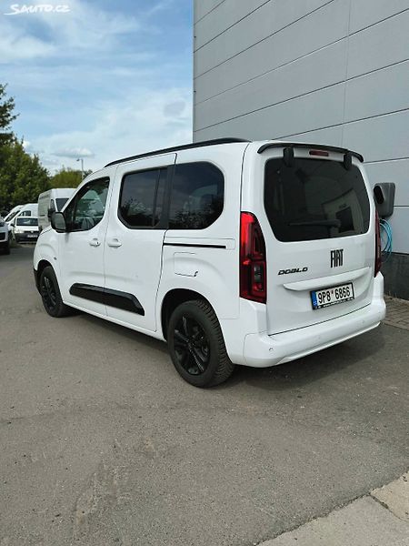 Fiat Dobló Panorama 1.5 blueHD - fotka 7 z 10
