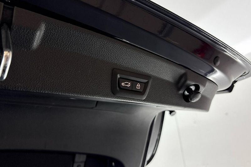 BMW Řada 4 435d xDrive - fotka 10 z 28