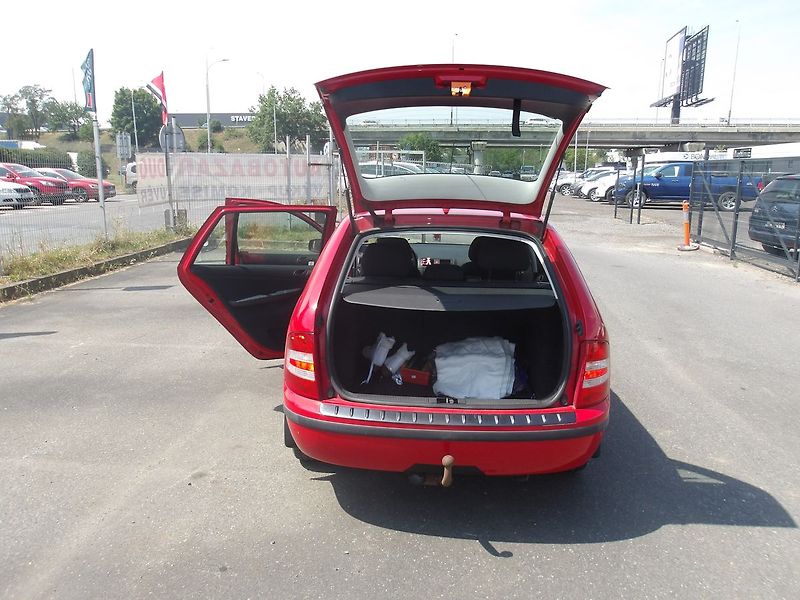 Škoda Fabia 1,2i 47 kW Koup v ČR! - fotka 16 z 20
