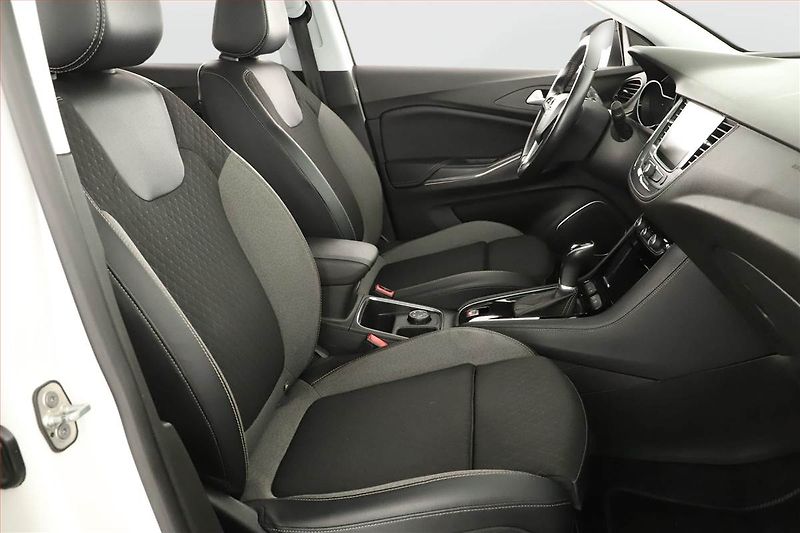Opel Grandland X (2018) 1.2 Turbo, Automat, Serv.kniha - fotka 7 z 19