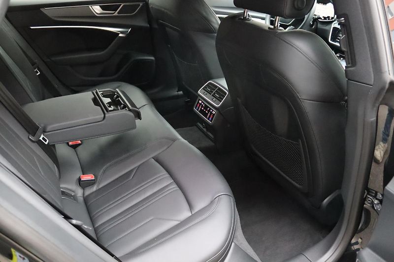 Audi A7 SB 45TFSI QUATTRO 195kW  - fotka 44 z 49