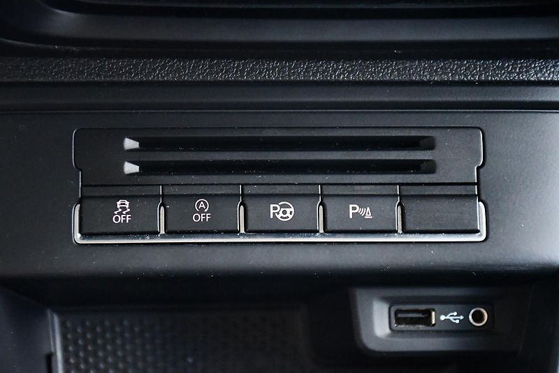 Volkswagen Tiguan 2.0TDi 110kW TAŽNÉ DSG 4MOTION - fotka 35 z 47