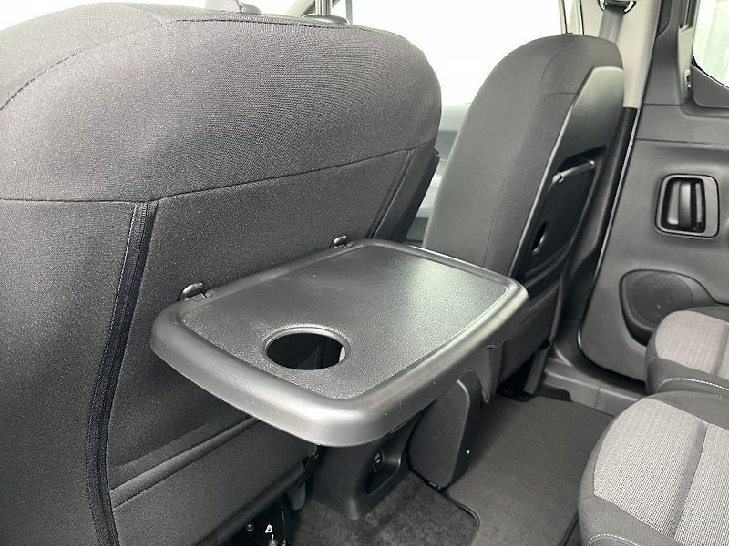 Toyota ProAce City Verso 1.5L D Family - fotka 12 z 32