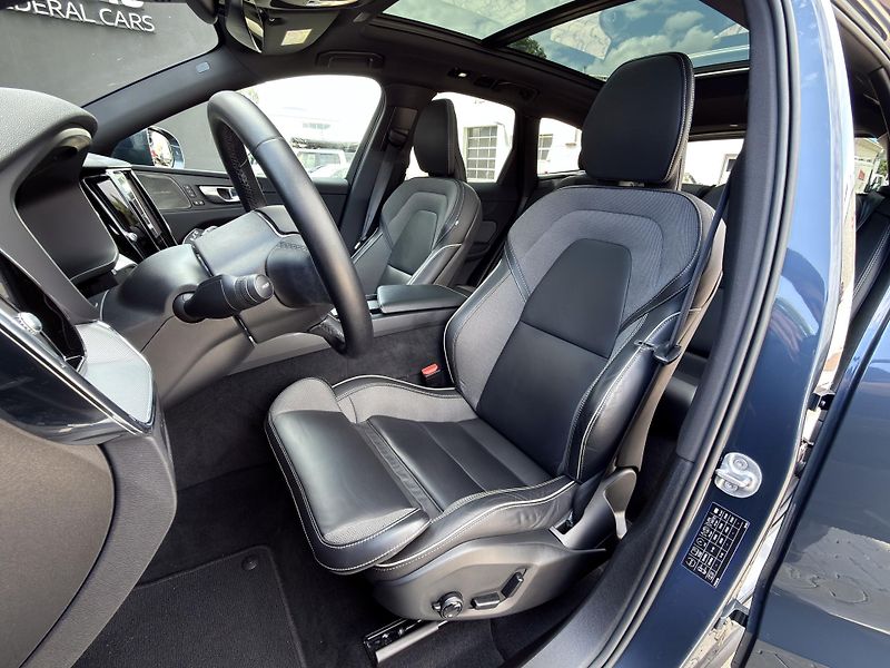 Volvo XC60 T8 AWD RECH.+sada zimních kol  - fotka 11 z 51