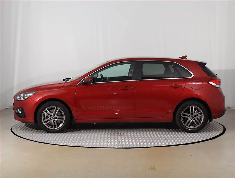 Hyundai i30 (2021) 1.5 DPI, Serv.kniha, Tempomat - fotka 3 z 16