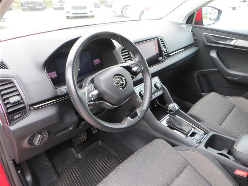 Škoda Karoq 2,0 TDI 110kw Style 4x4 DSG - fotka 13 z 28