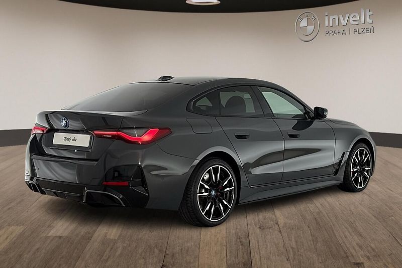 BMW i4 M50 Gran Coupe - fotka 3 z 27