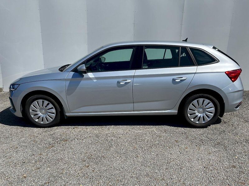 Škoda Scala (2024) 1.0 TSI 85kW Selection - fotka 3 z 21