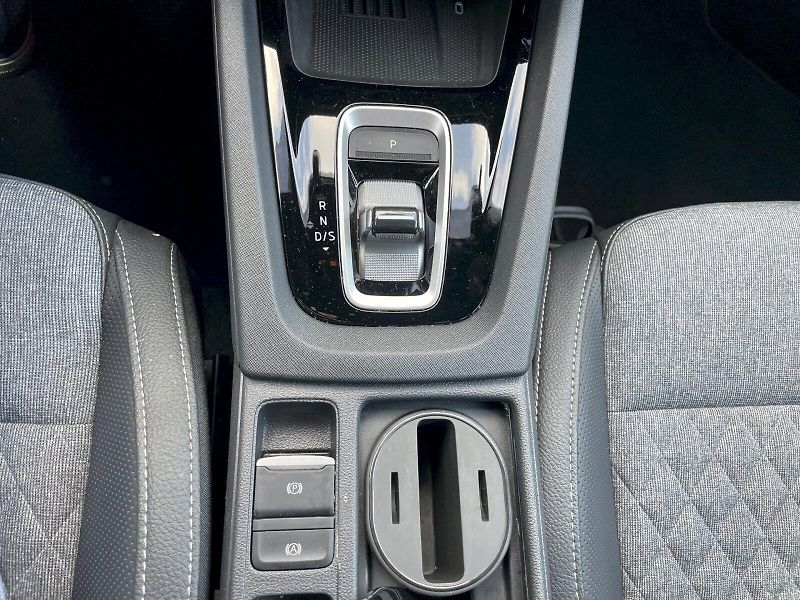 Škoda Octavia (2025) COMBI SPORTLINE 1,5 TSI M-HEV - fotka 35 z 50