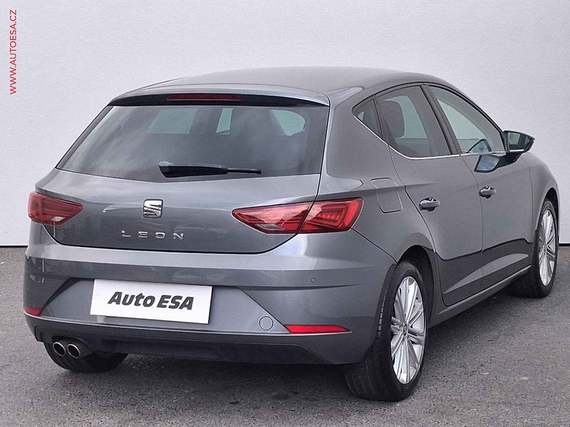 Seat Leon (2017) 1.4 TSi, Xcellence, +ALU - fotka 4 z 19