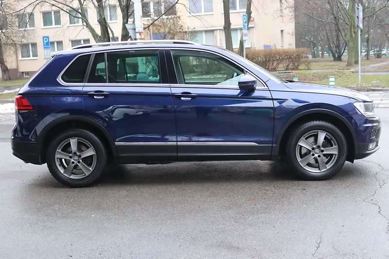 Volkswagen Tiguan 1.4TSI 110kW ČR 1 MAJITEL - fotka 9 z 50
