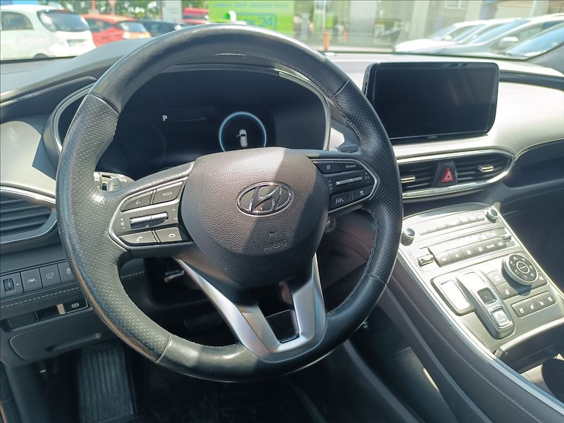 Hyundai Santa Fe 2,2 CRDi, DCT, 4x4 Premium - fotka 11 z 25