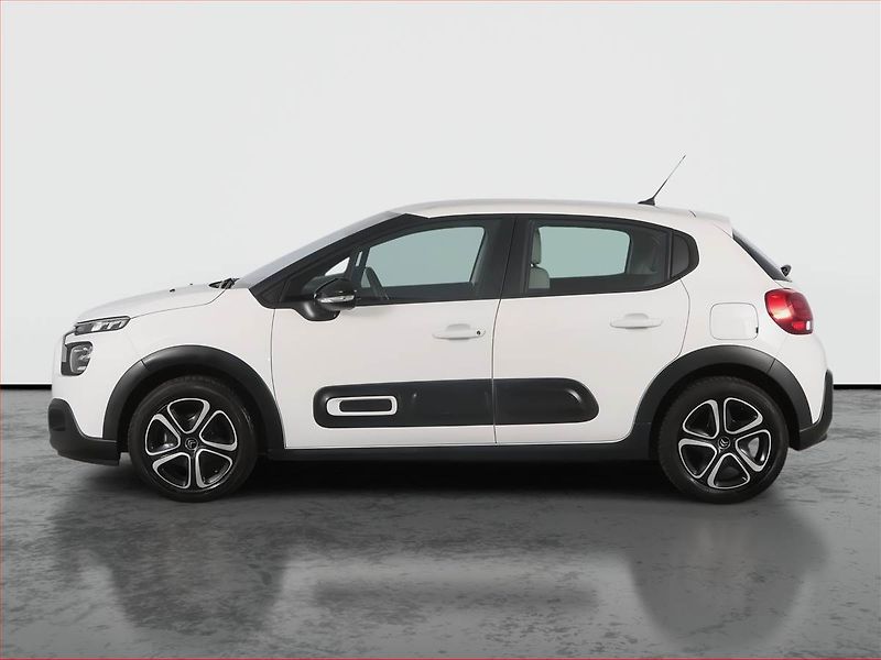 Citroën C3 (2024) Shine 1.2 PureTech, Serv.kniha - fotka 3 z 17
