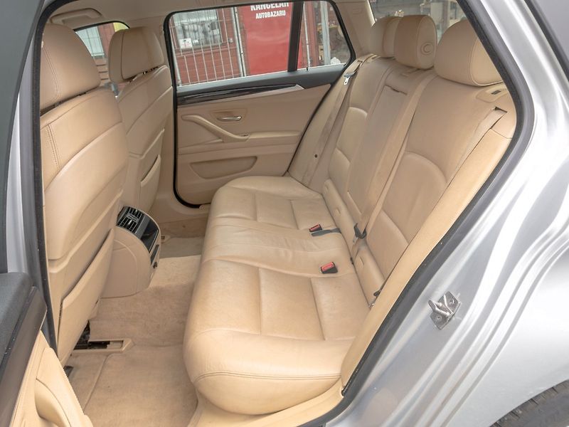 BMW Řada 5 (2012) 3.0D – NOVÉ V ČR - fotka 42 z 55