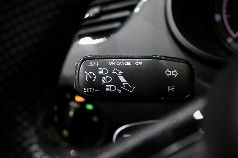 Škoda Octavia 3 FL Combi 1.4 TSI 110 kW DSG - fotka 25 z 31