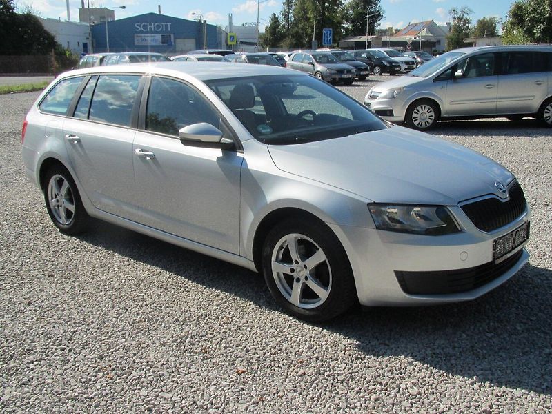 Škoda Octavia 1.2 TSI - fotka 8 z 17