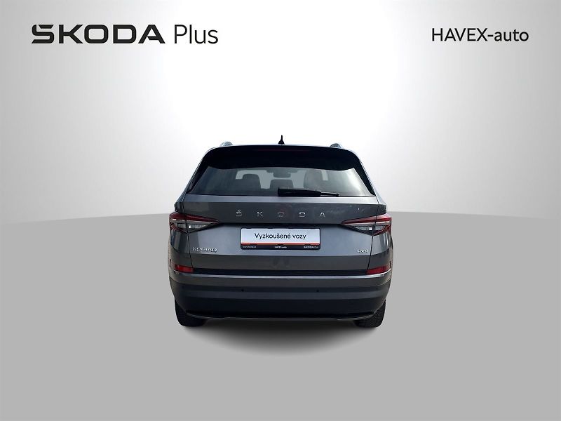 Škoda Kodiaq (2023) 2.0 TSI 4x4 DSG Style Plus - fotka 36 z 36