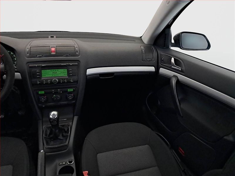 Škoda Octavia (2007) 1.9 TDI, po STK, Tažné - fotka 8 z 20