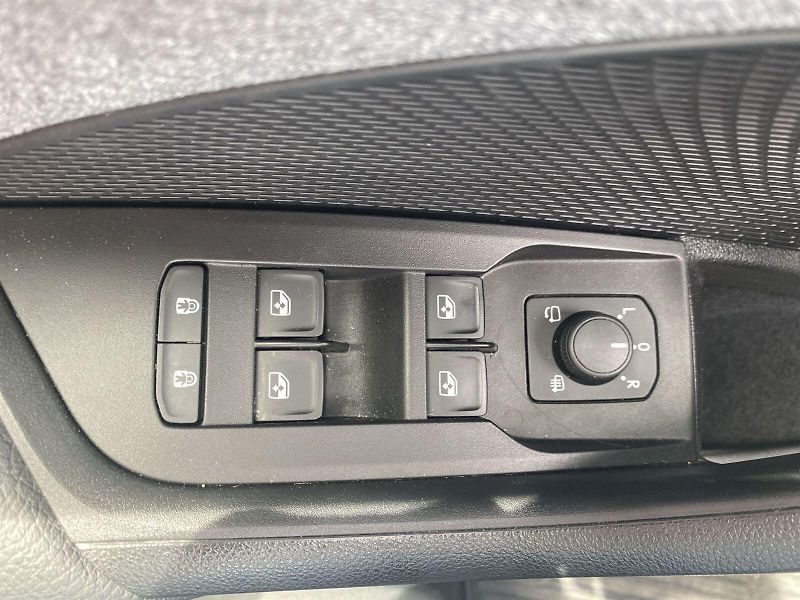 Škoda Octavia (2025) 1.5 TSI DSG Top Selection - fotka 16 z 34