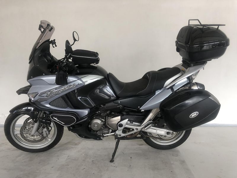 Honda XL 1000 V Varadero - fotka 4 z 23