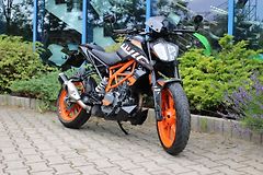 KTM 125 Duke (2021) 2021 - TOP STAV - fotografie inzerátu