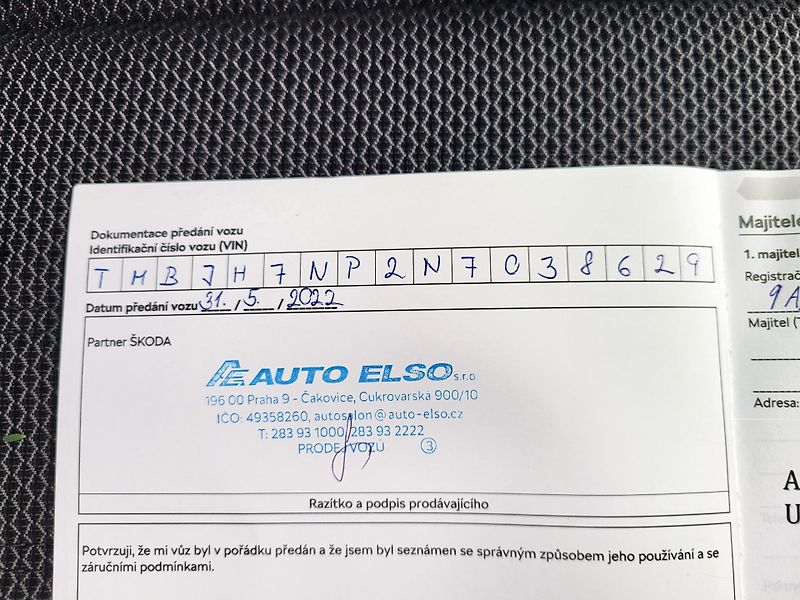 Škoda Superb III FL combi 2.0 TDi DSG STYLE - fotka 48 z 50