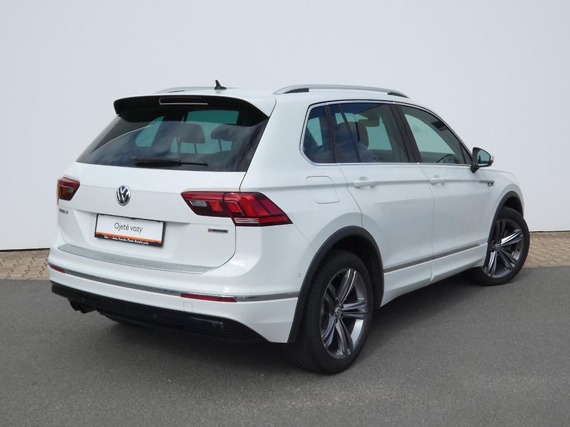 Volkswagen Tiguan (2018) R-Line 2.0 TSI 132KW 4MOTION - fotka 2 z 30