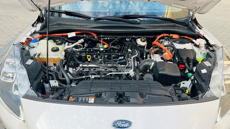 Ford Kuga (2022) 2.5i PHEV 165 kW Vignale AT - fotka 38 z 42