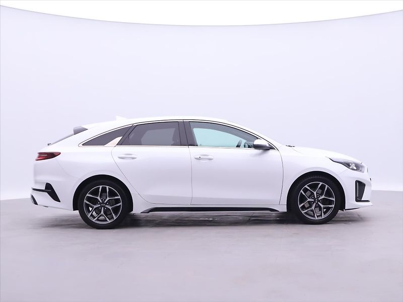 Kia ProCeed 1.6 CRDi 100kW GT-Line DCT CZ - fotka 8 z 32